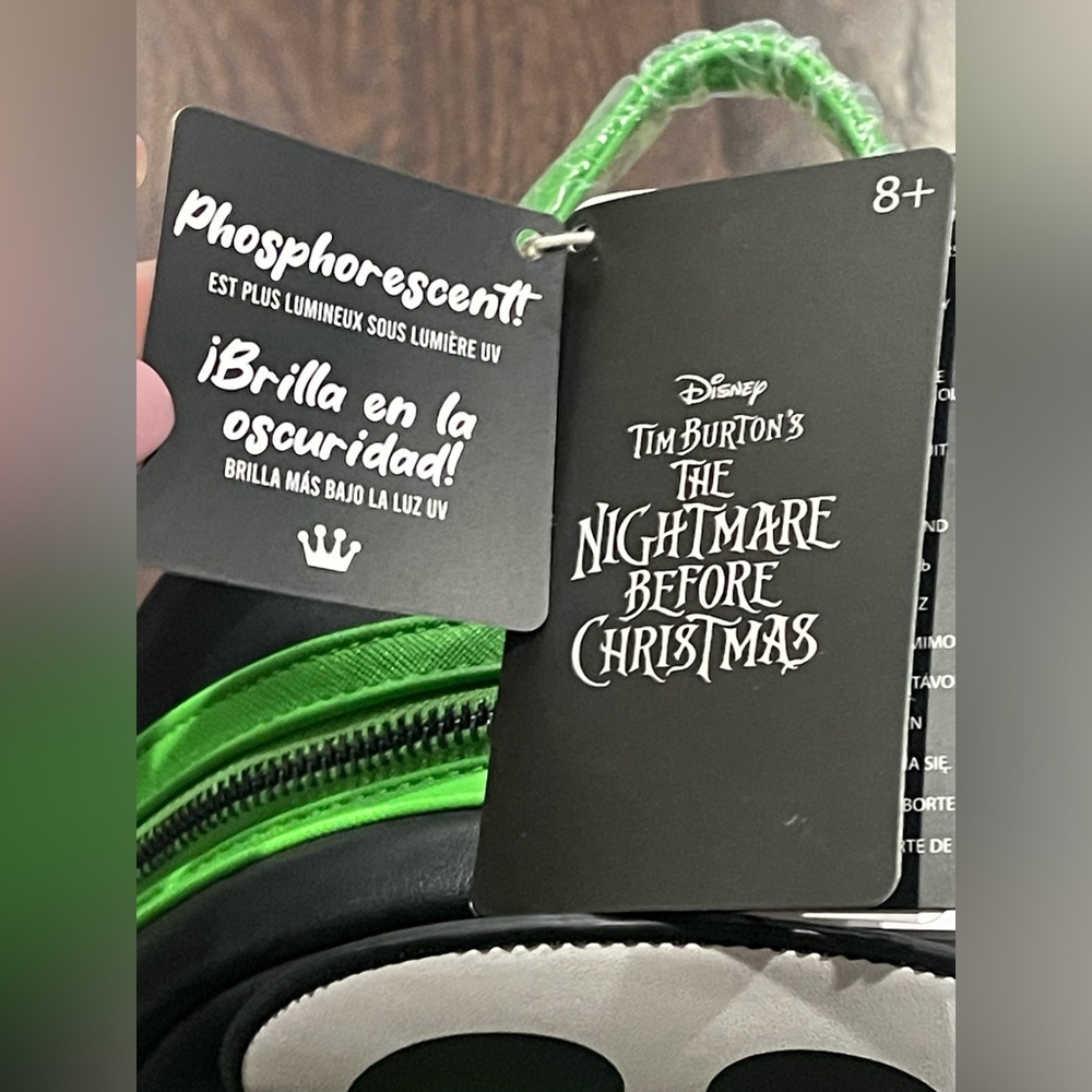 Loungefly Disney The Nightmare Before Christmas Jack Skellington Wreath Backpack - Picture 7 of 10